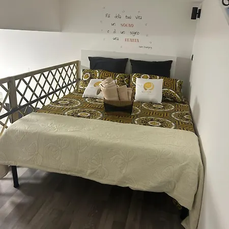 Apartament Golden Dreams *