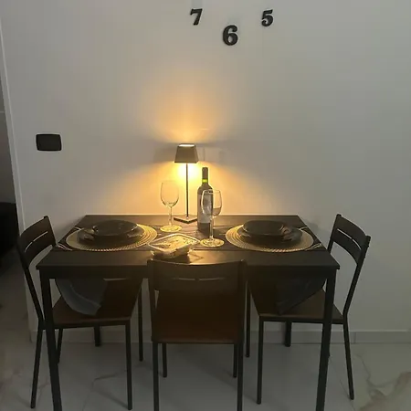 Apartment Golden Dreams Bari